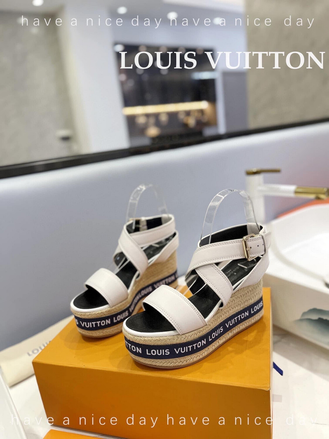 LV Wedge
