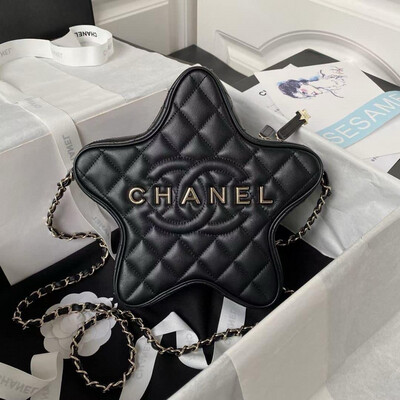 Chanel star