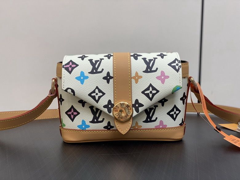 LV Envelope Bag