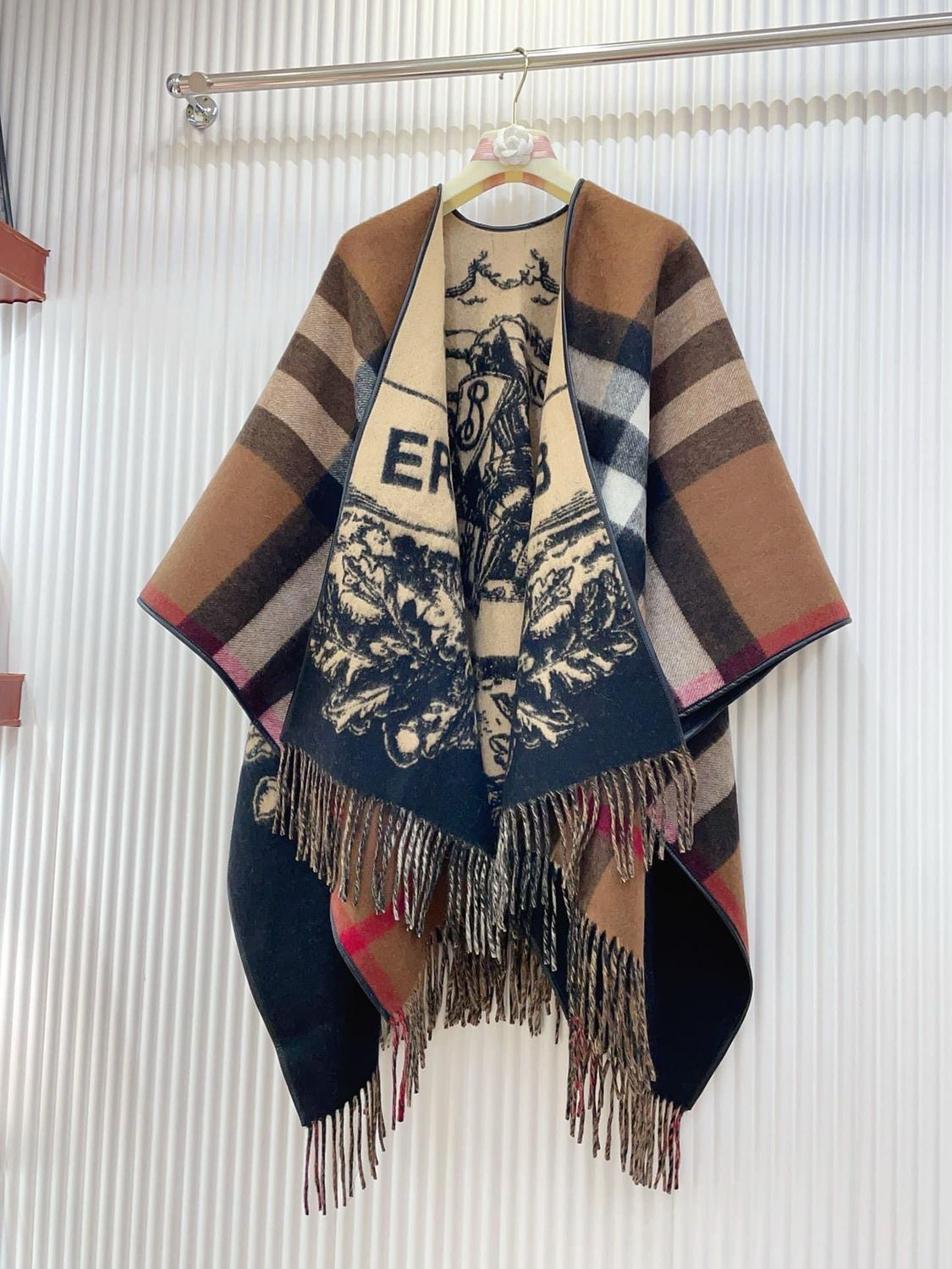 Burberry Shaw