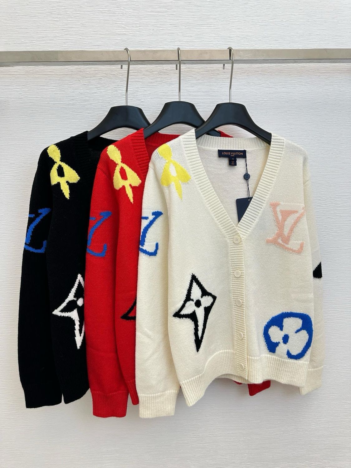 LV Sweater/Cardigan
