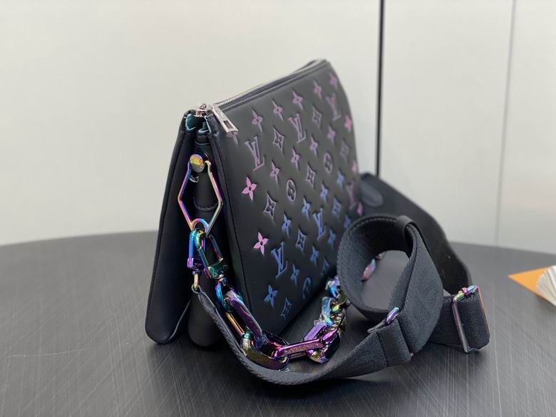 LV Coussin