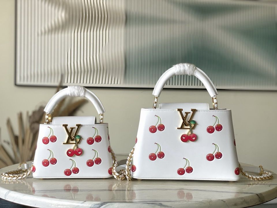 LV Capucines