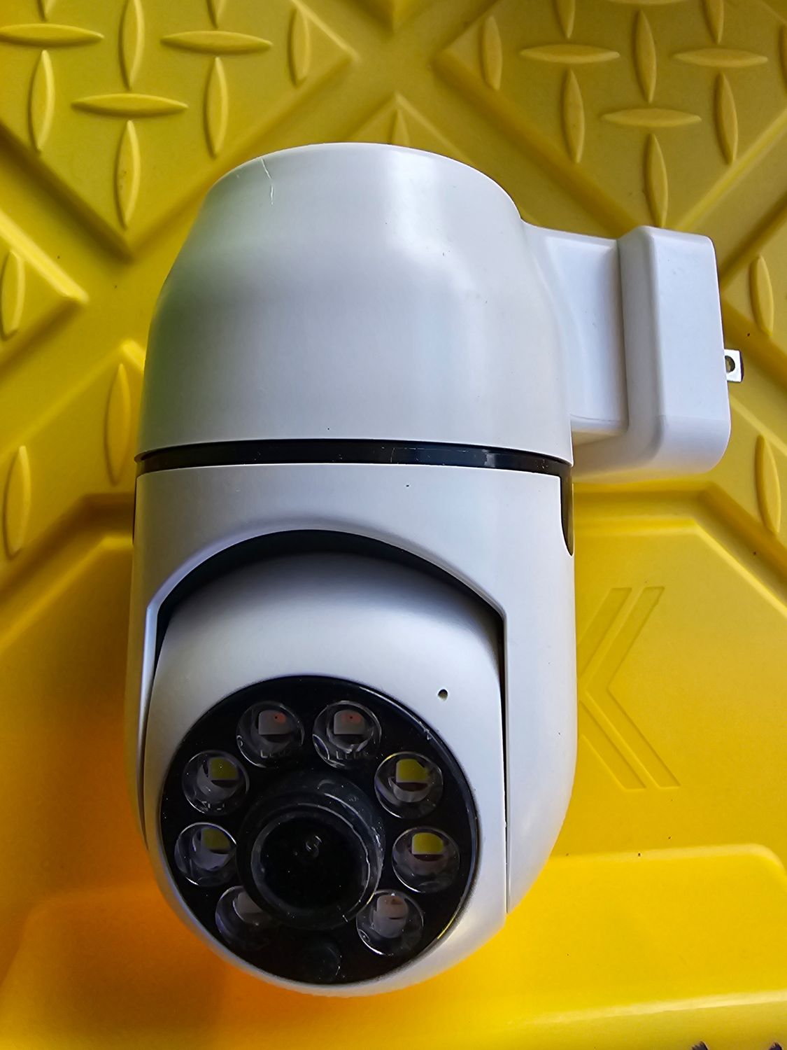 WiFi Smart Camera – PTZ / Cámara IP WiFi Genérica (Modelo estilo Tuya)