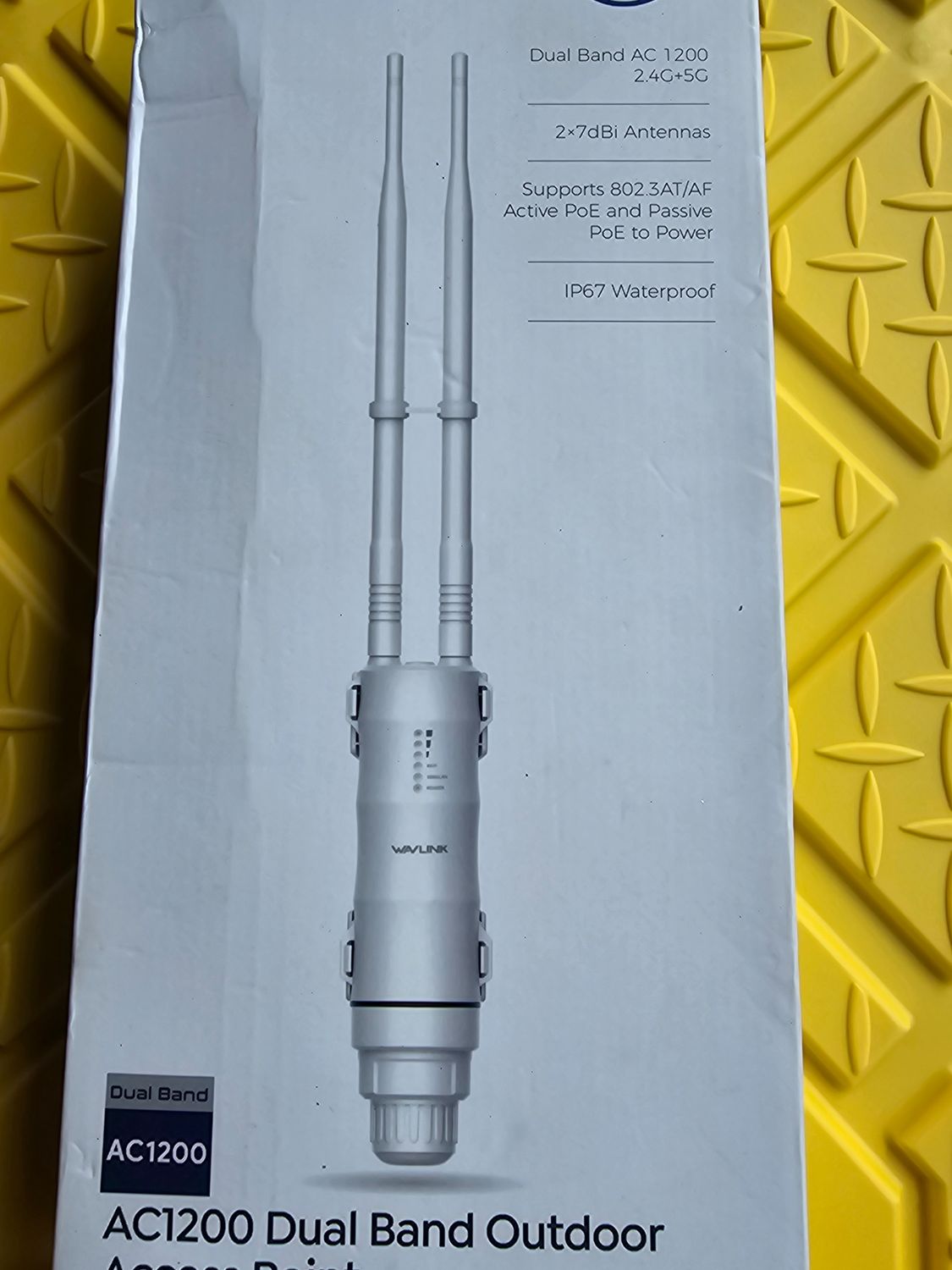 WAVLINK AC1200 Dual Band Outdoor Access Point – High Power (AERIAL HD3) Punto de acceso exterior IP67, dual-band 2.4G/5G con soporte PoE.