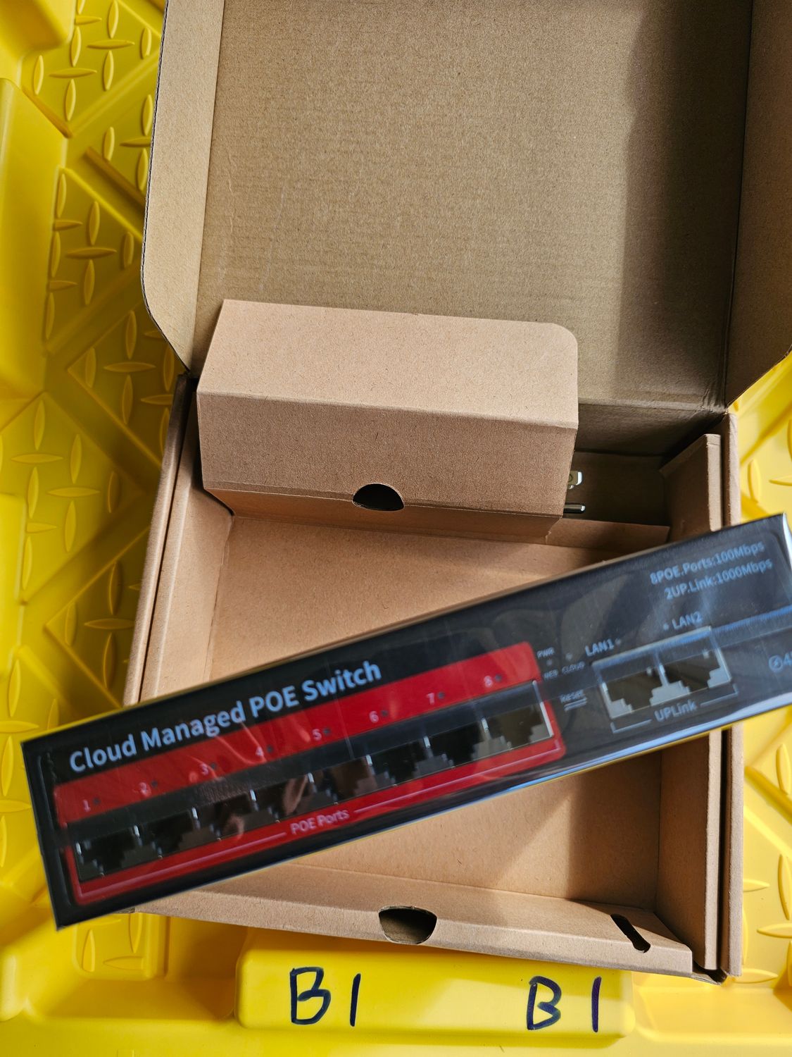 Cloud-Managed PoE Switch – Modelo PS208G (Versión V3)