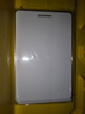 Tarjeta RFID de Proximidad 125 kHz (Tipo Clamshell / Standard Access Card)