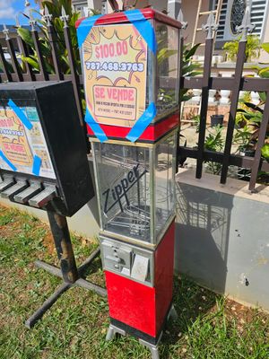 Maquina de Chicle y de Lamina, Tatuajes o Cartas.