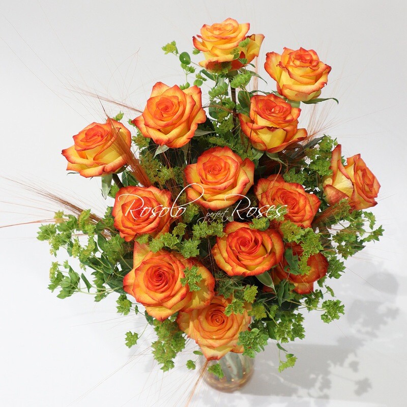 Bouquet de roses bicolores, une face