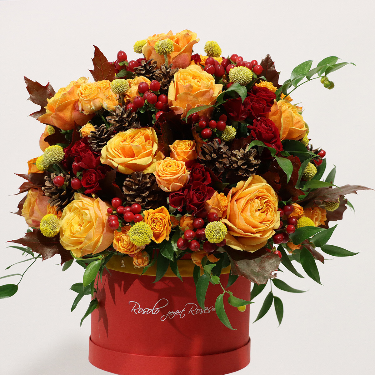 Belle boîte de roses oranges