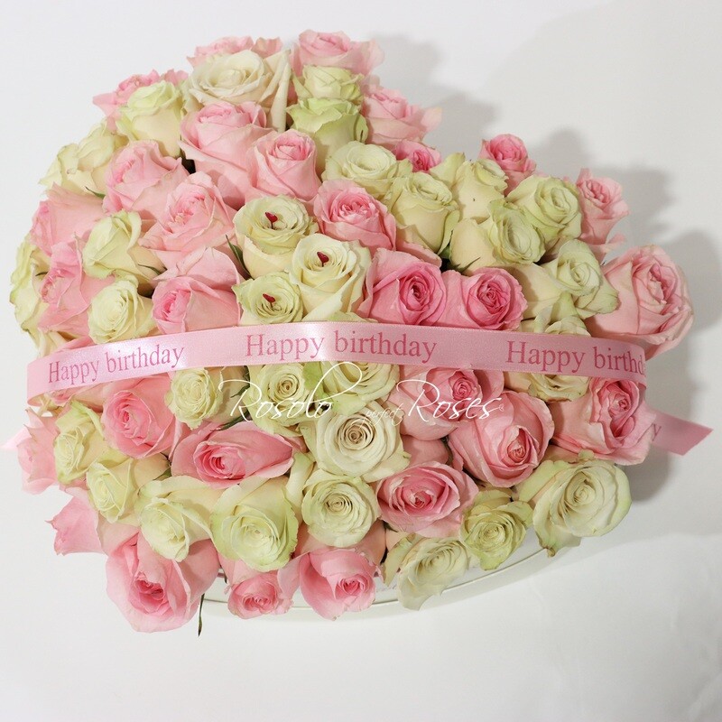 Belle boite, coeur, roses pastelles