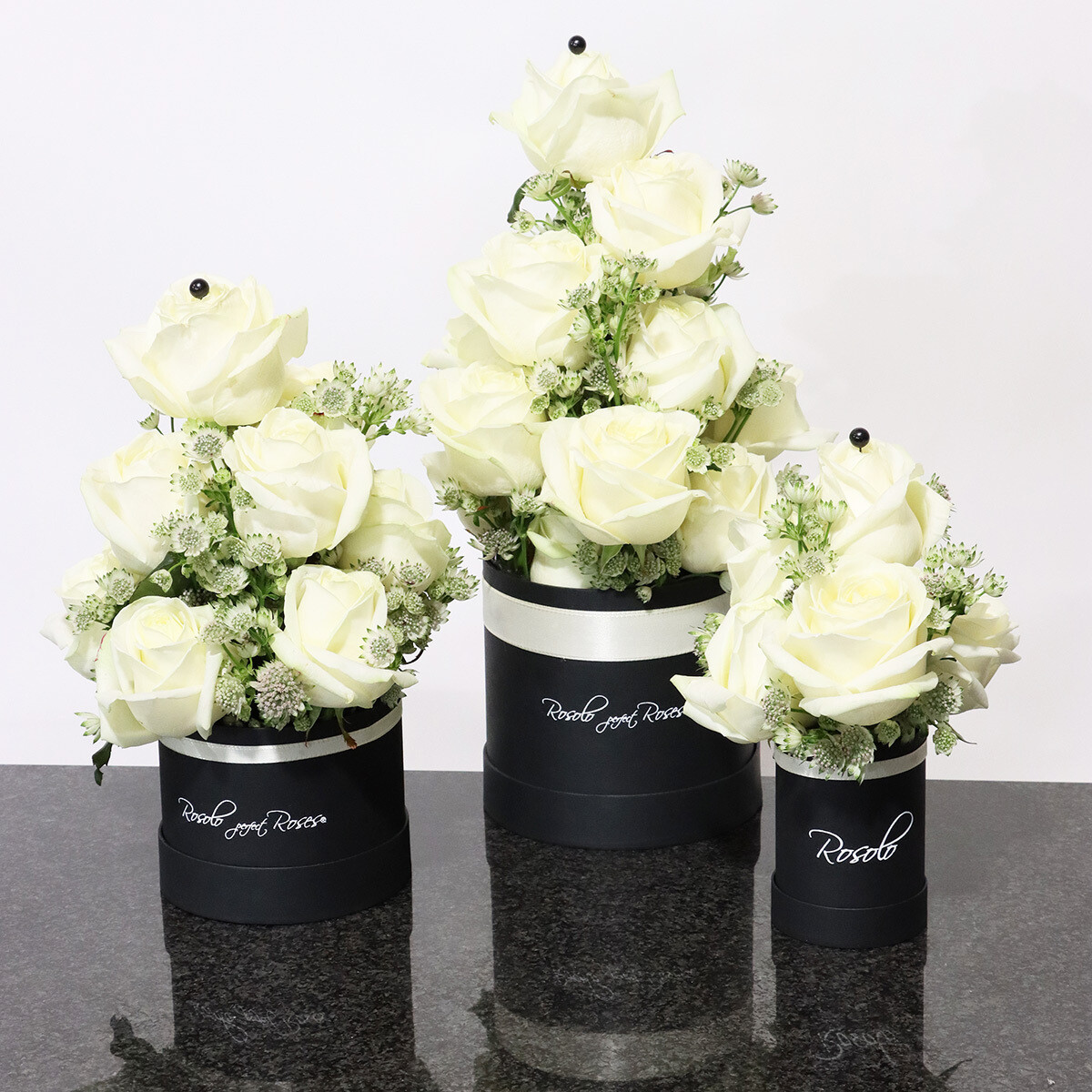 Belle boite de roses blanches