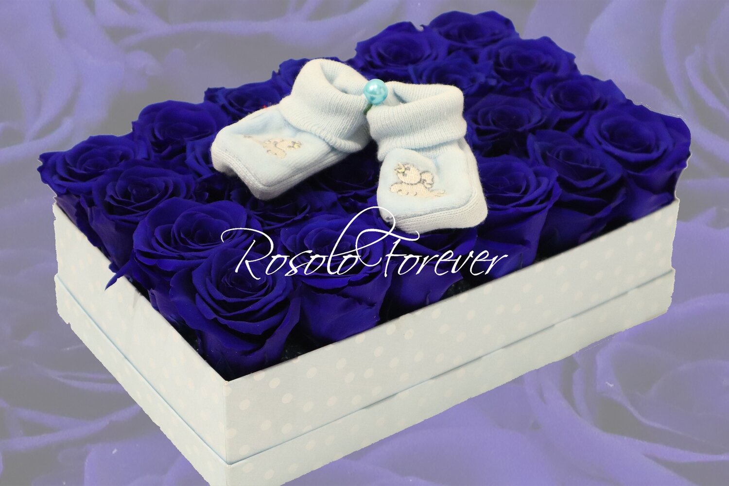 Boîte de roses éternelles en bleu