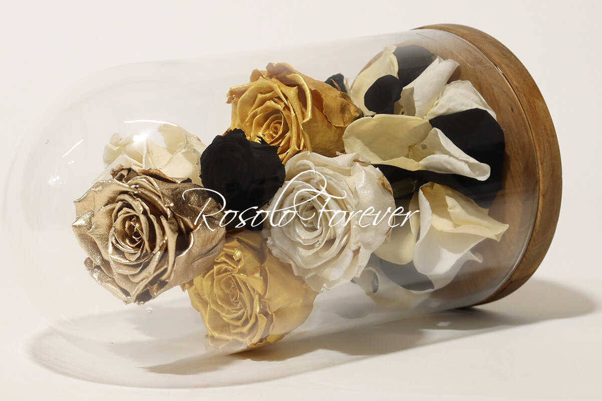 Cloche exclusive, 7 roses en or, beige, crème et noir