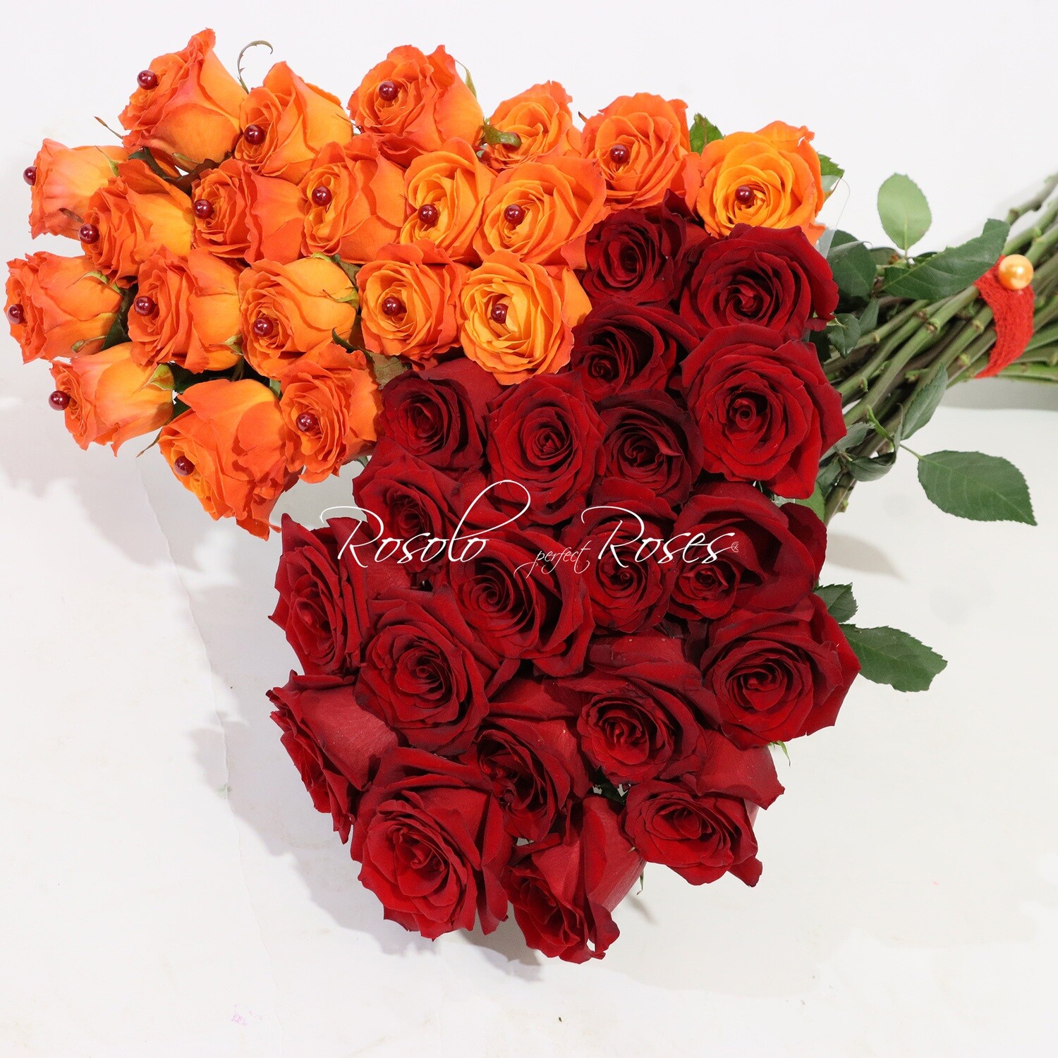 Bouquet coeur, roses rouges et orange