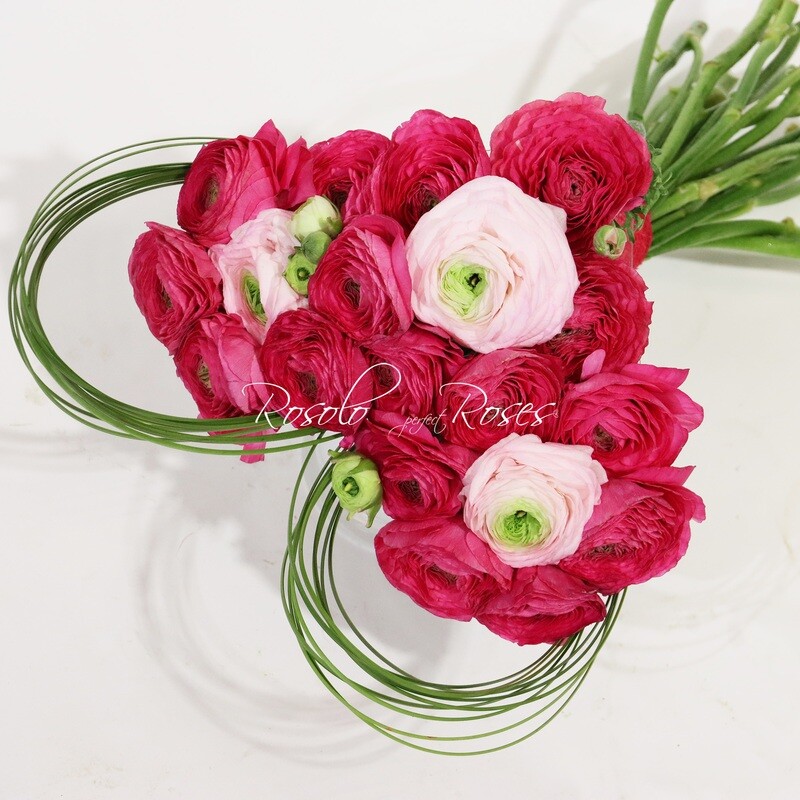 Bouquet coeur, renoncules