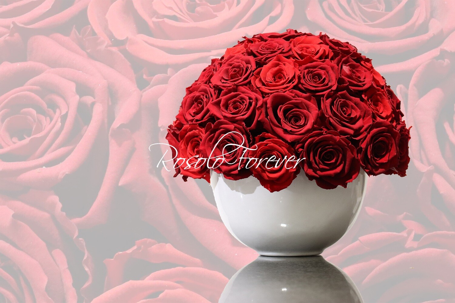 Superbe coupe de roses éternelles en rouge