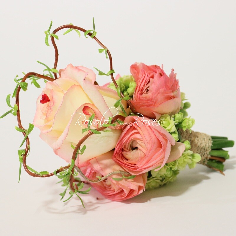 Bouquet miniature, rose et renoncules