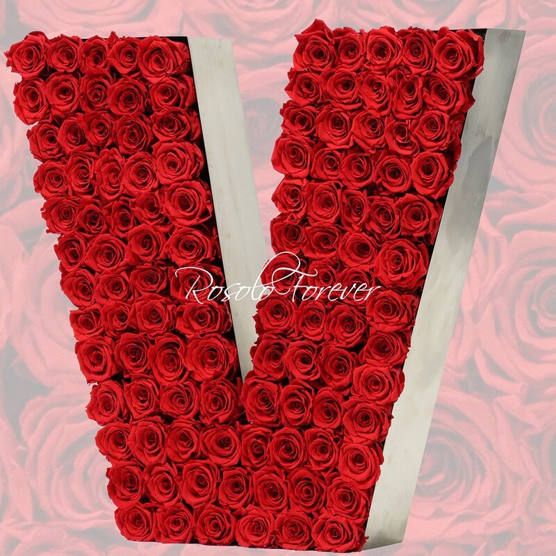 Lettre en Roses "V": 2 tailles, ou toute autre lettre, couleur à choix