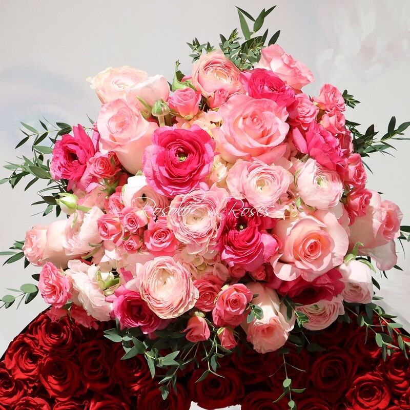 Renoncules, hortensia, babyroses couleurs douces