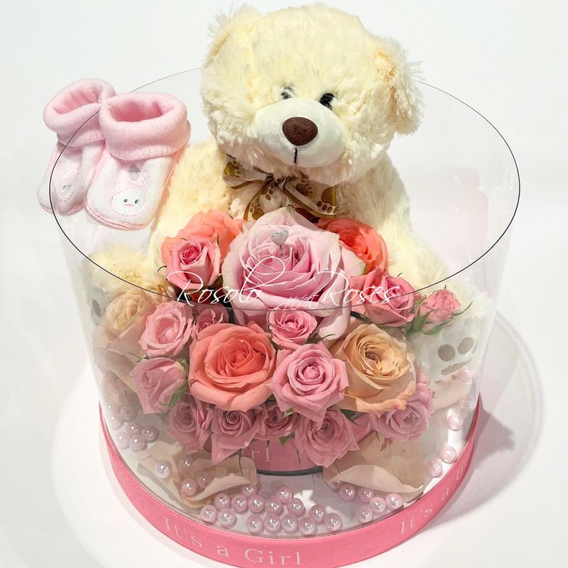 Boîte de roses, originale, naissance. Options fille et garçon