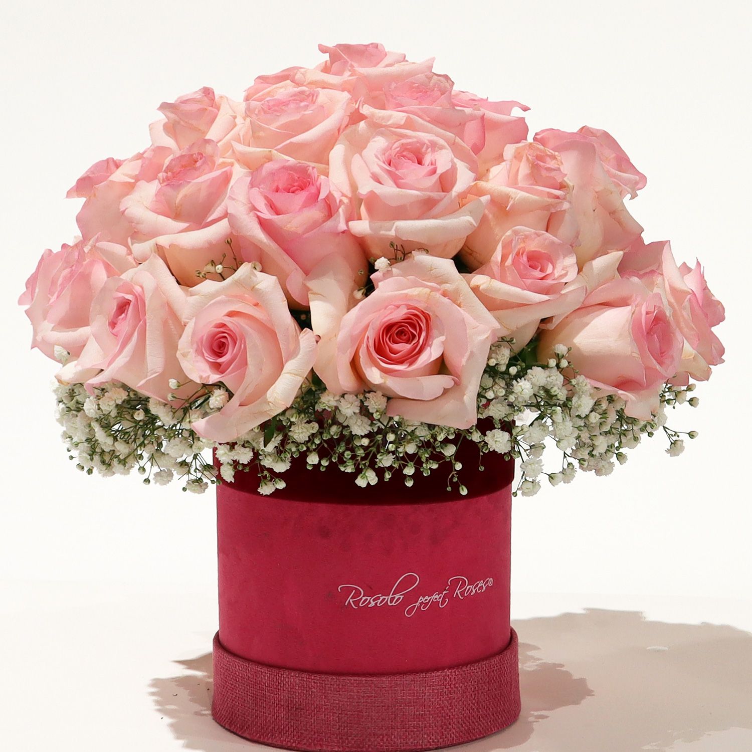 UNIQUE: Roses douces dans une jolie boite en rose