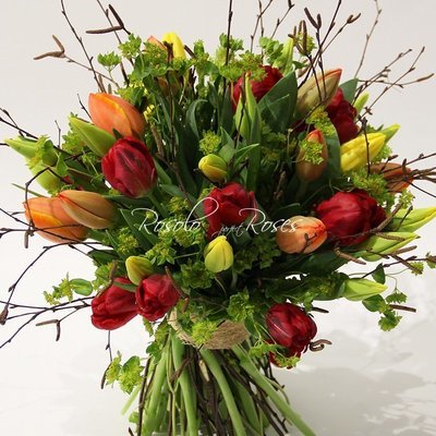 Beau bouquet de tulipes, couleurs vives