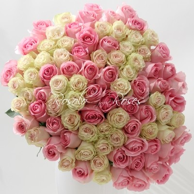 Grand bouquet de roses, couleurs blanc/crème et rose