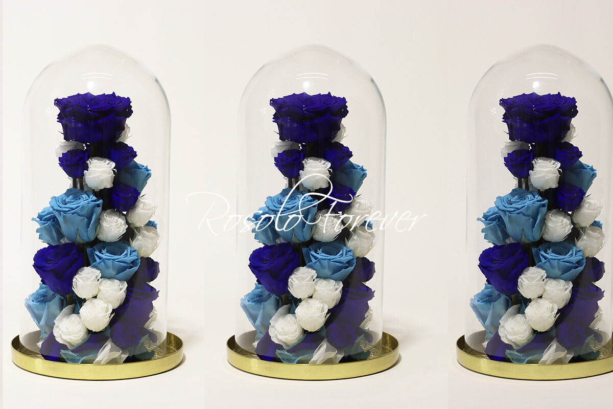 Très grande cloche, roses en bleu, (claire+foncé) et blanc