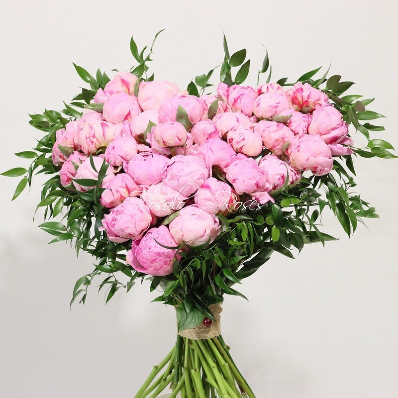 Grand bouquet coeur, superbes pivoines