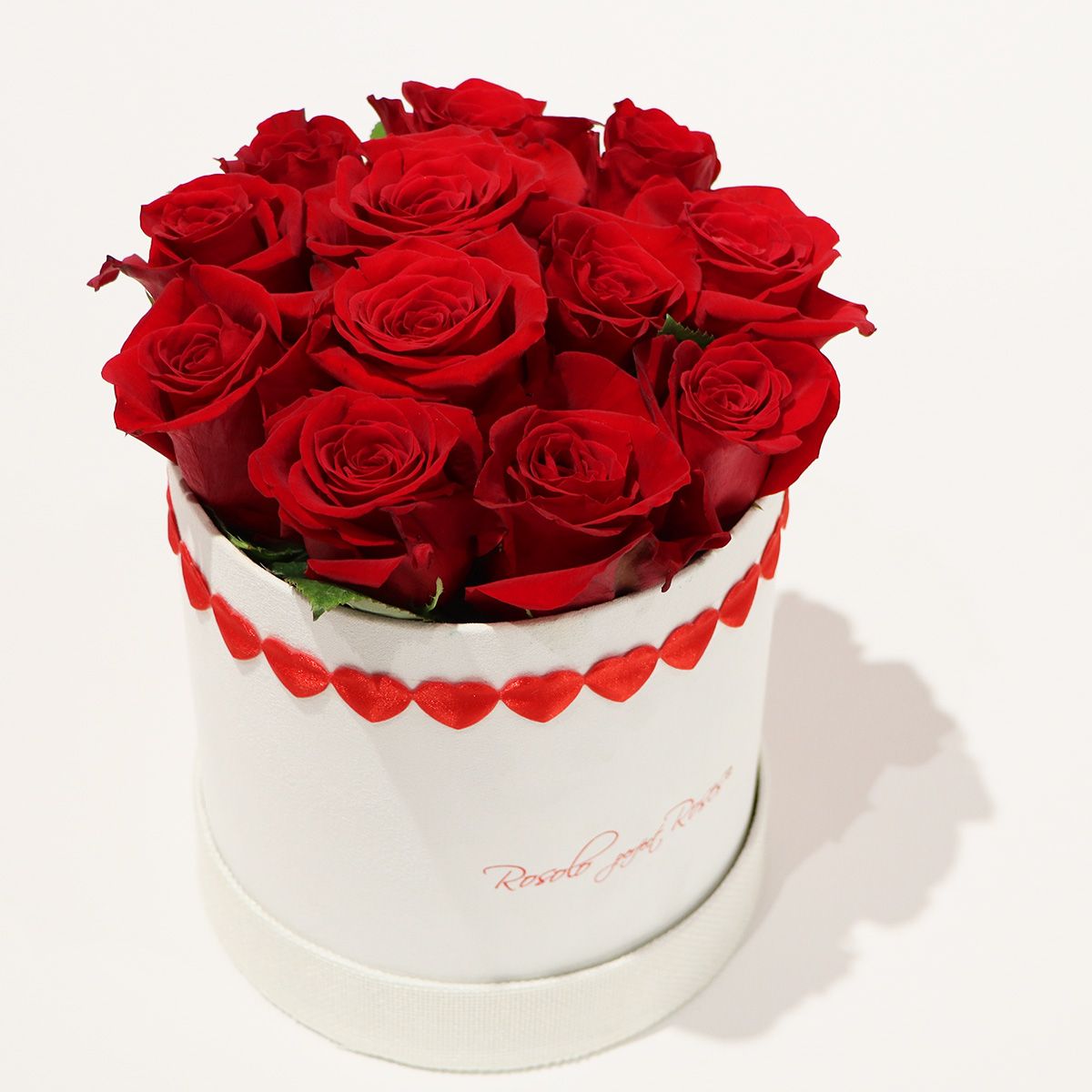 Belle boite ROSOLO, 12 roses rouges