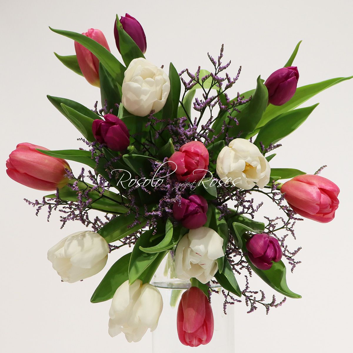 Printemps:  Bouquet de 15 tulipes avec du Limonium
