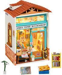 Miniature House: Free Time Bookshop