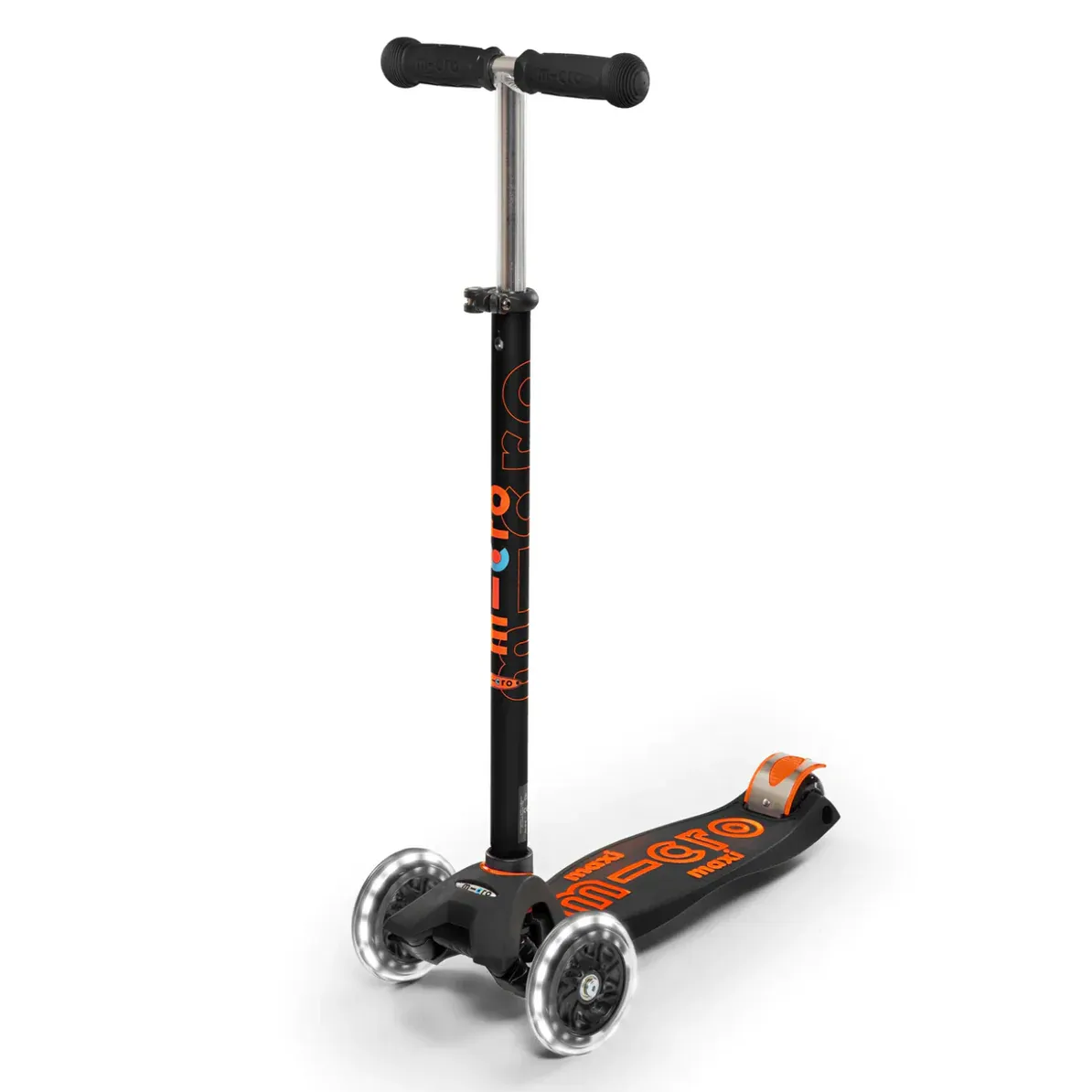 Micro Kickboard Maxi Deluxe LED Black/Orange