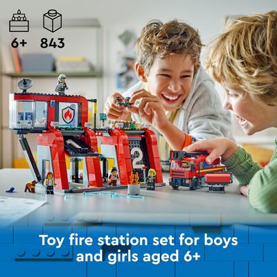 LEGO 60414 CITY FIRE STATION WITH FIRE TRUCK