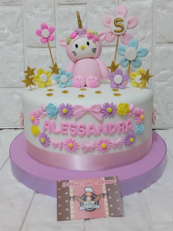 torta hello kity
