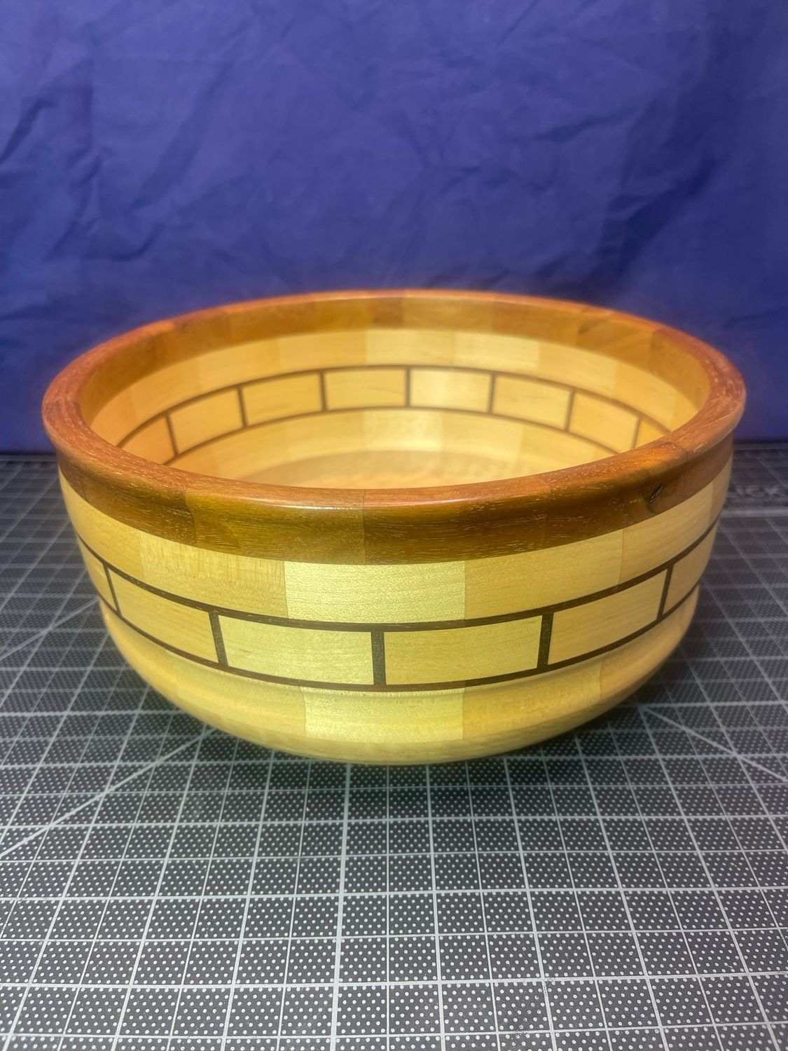 Segmented Bowl