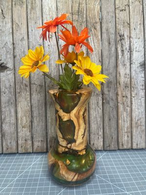 Handmade burl and epoxy resin vase with glass insert 