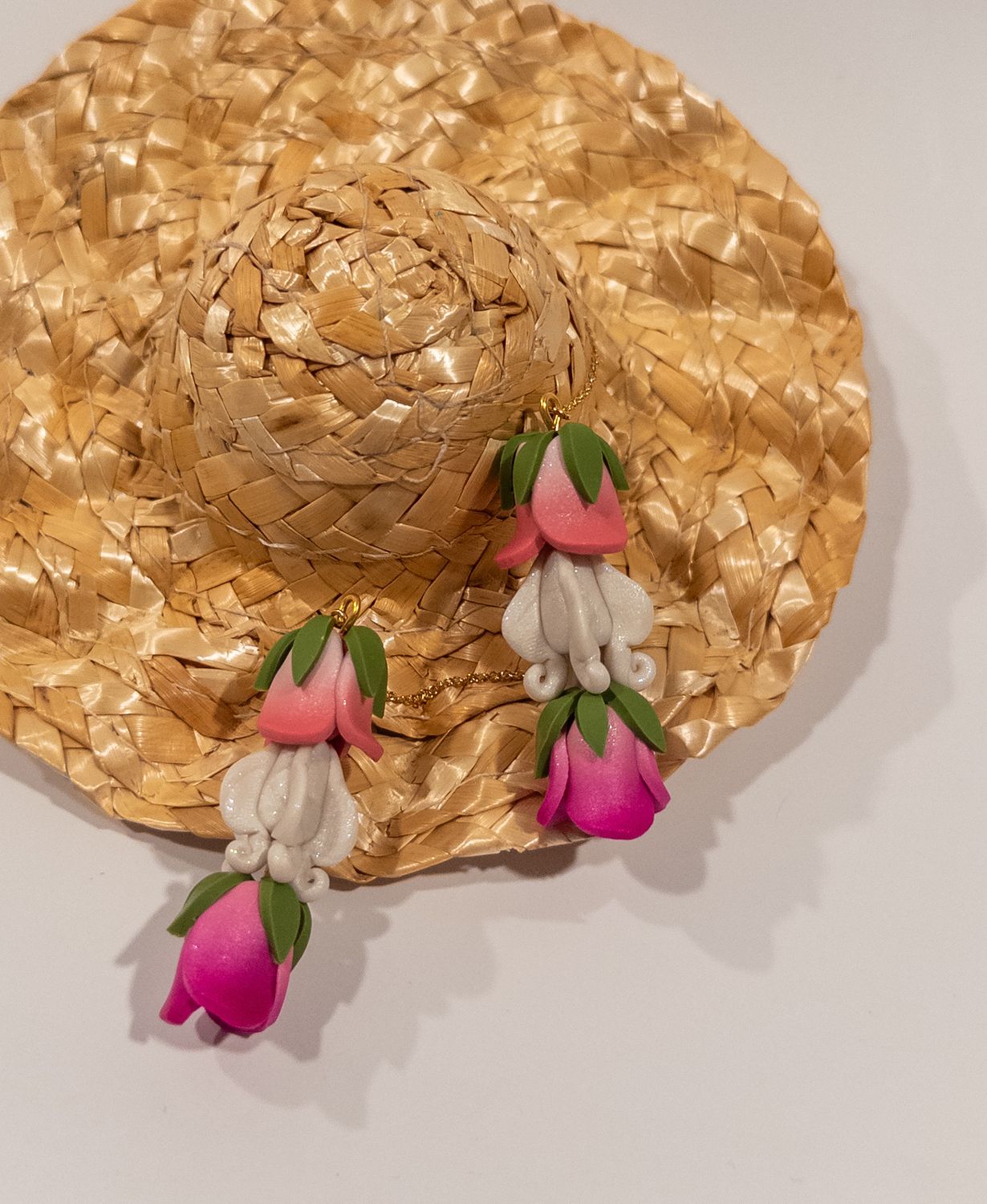 Lei (C) 14k GF Threaders