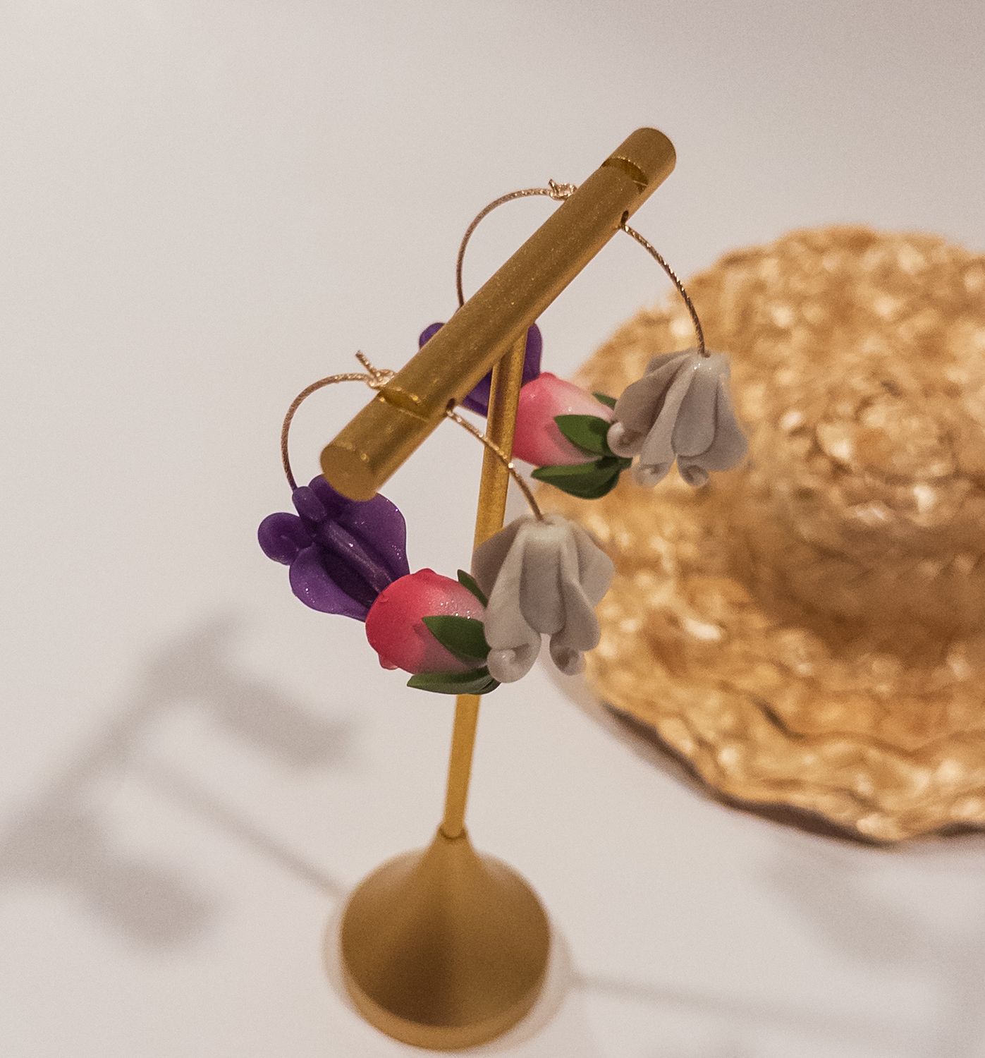 Lei (D) 14k GF Lightweight Hoops