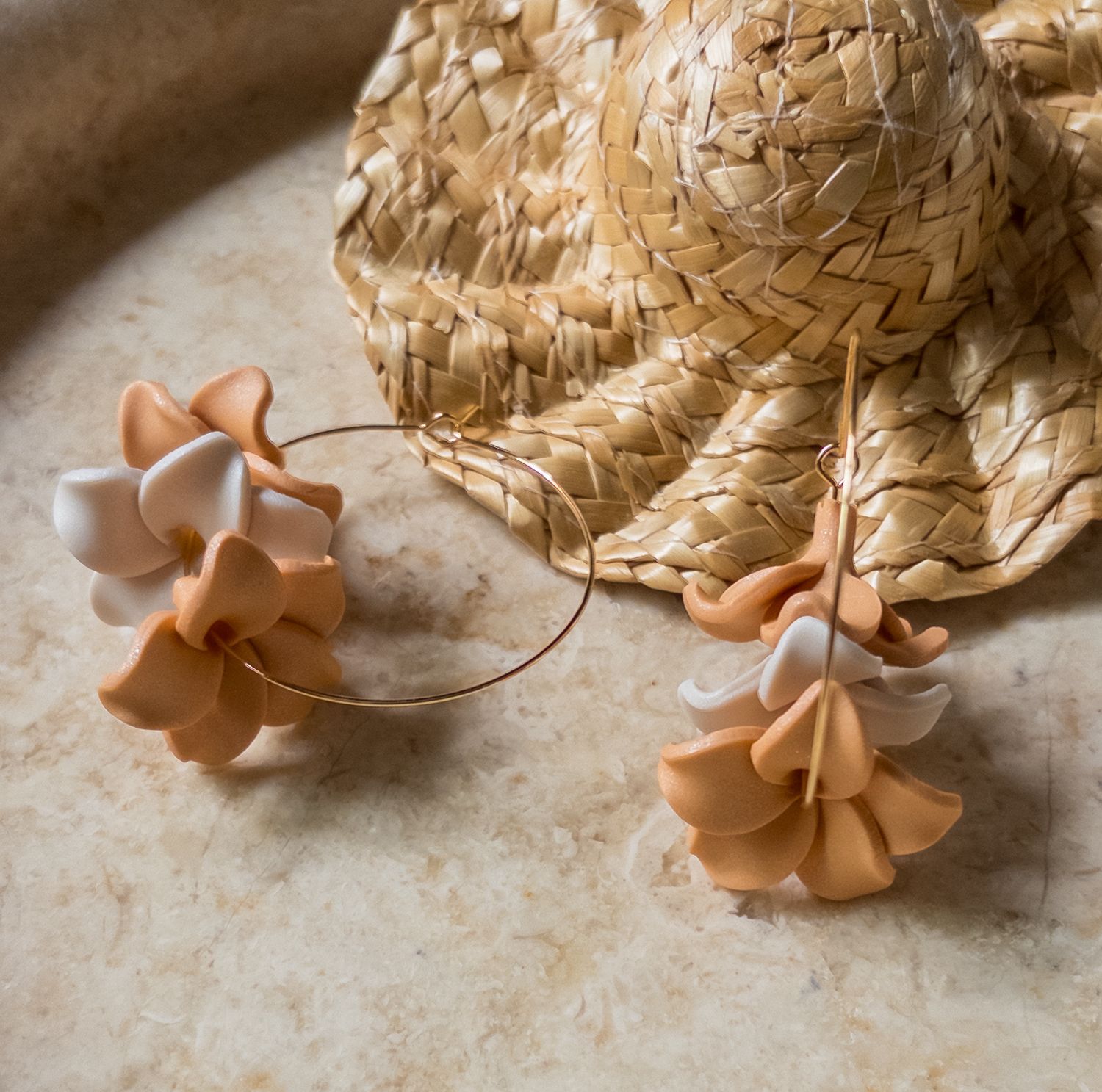 Crème 14k Goldfilled Hoops