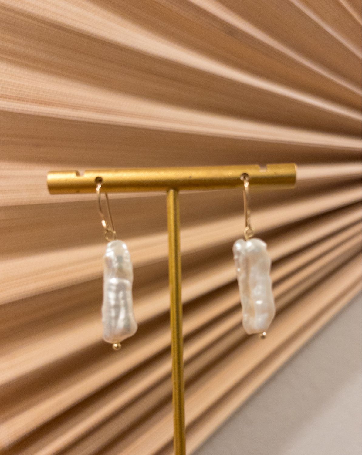 Pearl Bar 14k Goldfilled Hooks