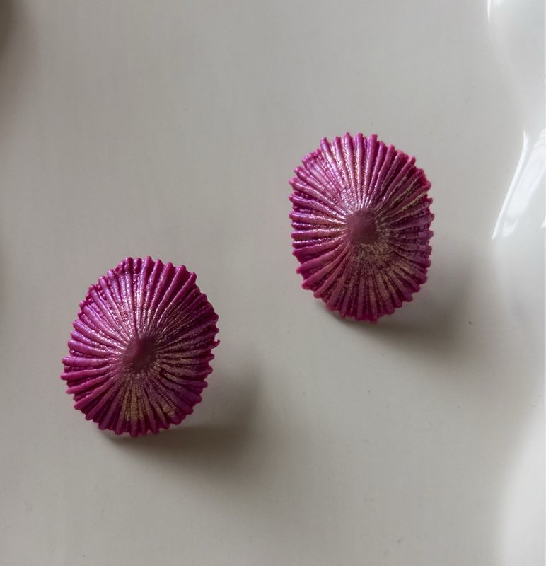 Barbie Opihi Studs