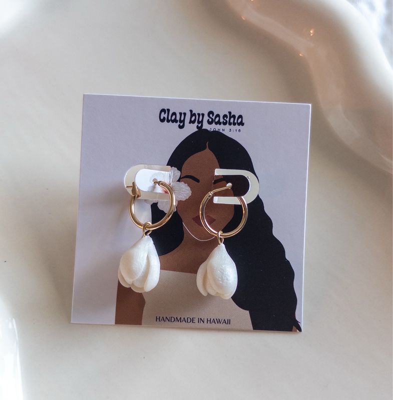 Pearl Huggie 18k Goldfilled Hoops