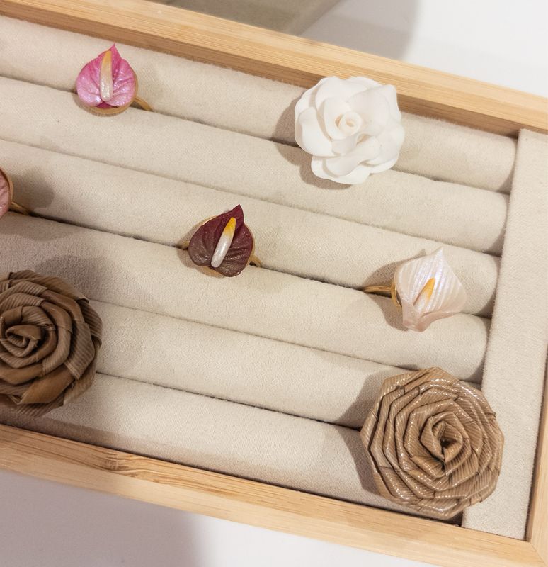 Auburn Anthurium Ring