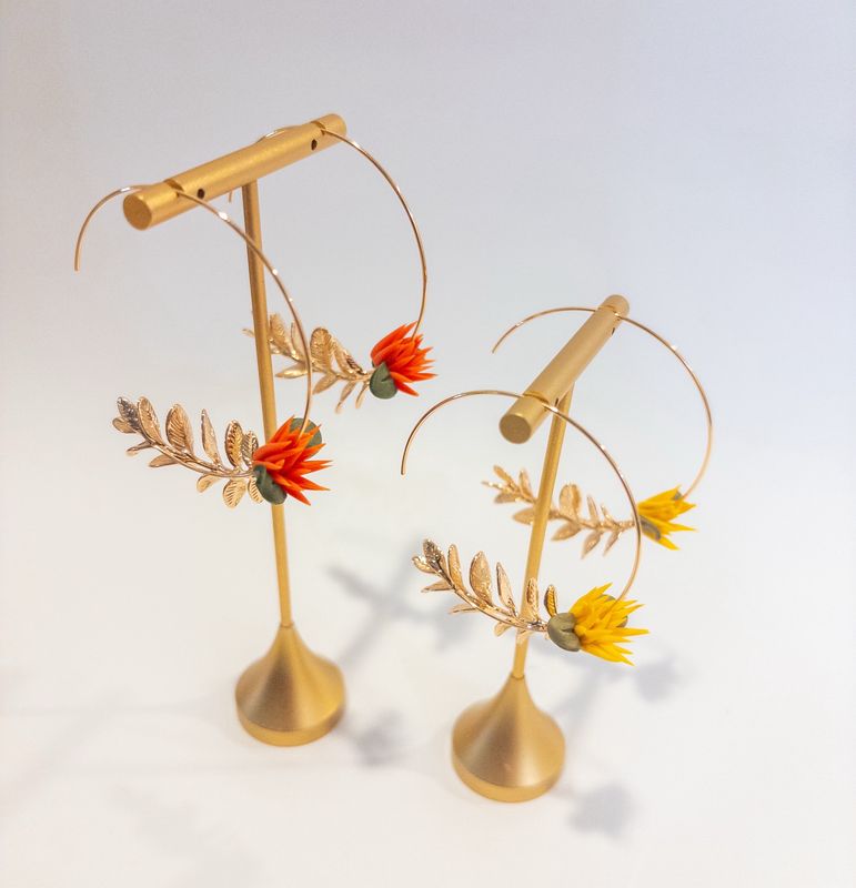 Orange Ohia XL Hoops “2.11"x 2.16" Inches