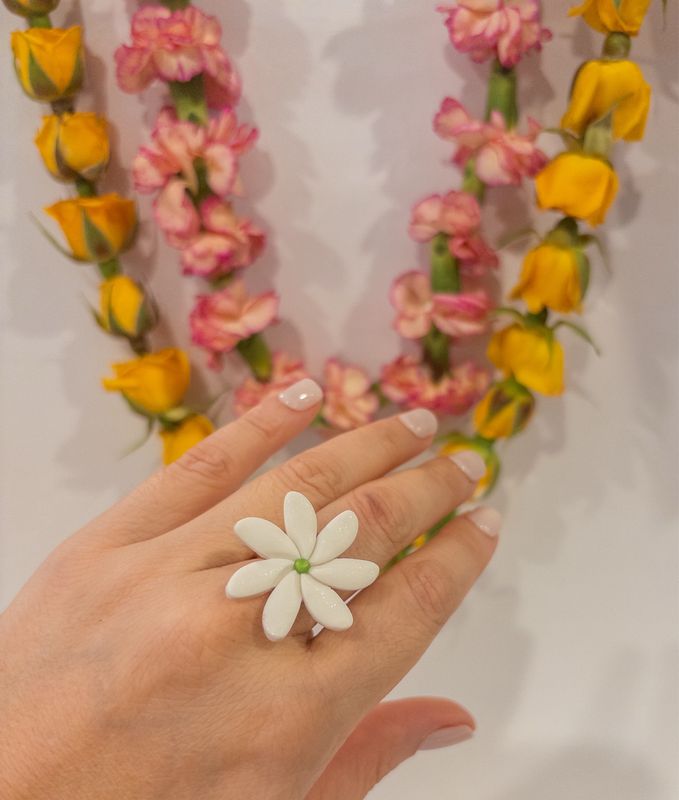 Tiare (I) Ring