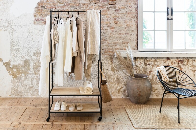 Penderie pour vêtements - Montpellier