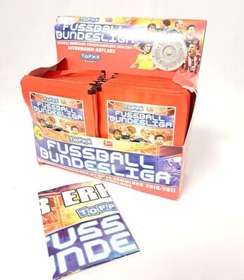 Topps Fussball Bundesliga Sticker 2010/11 Display 100 Packs Autogramm NEU OVP