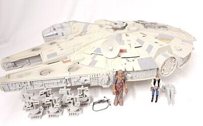 Hasbro Star Wars Legacy Millennium Falcon 2008 inkl Figuren Light & Sound